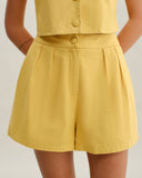 Sueña™ Sarı Kıvrımlı Düğmeli Şort