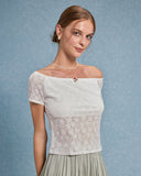 Sueña™ Beyaz Dokulu Omuzdan Açık Tişört