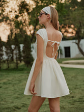 Şık Arka Bağlama Fırfırlı Elbise