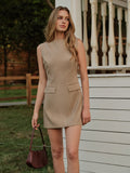 Şık Cep ve Fermuar Detaylı Kolsuz Kısa Elbise