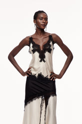 Bess Kayısı Rengi Dantel Saten Elbise