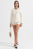 Altın Düğmeli Dokulu Ceket ve Eşleşen Şort