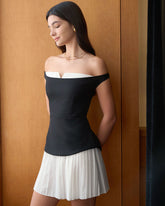 Sueña Kadın Siyah Düşük Omuzlu Kontrast Mini Elbise