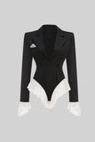 Beyaz Dantel Süslemeli Zarif Blazer Bodysuit