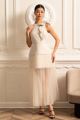 Pileli Tül Etek, Omuz Fiyonk ve Işıltılı Süslemeli Zarif Elbise – İvory (Kırık Beyaz)