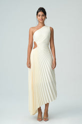 Olivia asimetrik omuzları açık pilili elbise