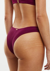 Sueña™ Gina Alt Şarap