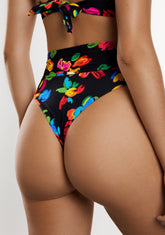 Sueña™ Manami Alt Çiçek Açmış