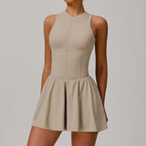 Yüksek Yaka Tenis Elbisesi