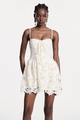 Zamira Doğal Renkli Spagetti Dantel Mini Elbise