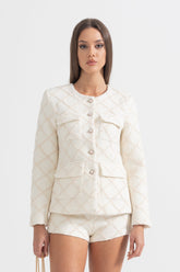 Altın Düğmeli Dokulu Ceket ve Eşleşen Şort