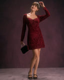 Şarap Kırmızısı Çiçekli Sırt Kesimli Mini Elbise