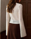 Beyaz Çan Kollu Tek Sıra Düğmeli Hırka