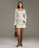 Bej Volanlı Çan Kollu Tişört