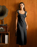 Sueña™ Siyah Volanlı Kare Yaka Slip Midi Elbise