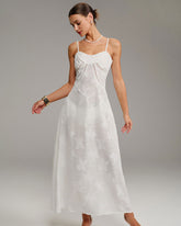 Beyaz Jakarlı Slip Uzun Elbise