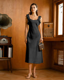 Sueña™ Siyah Volanlı Kare Yaka Slip Midi Elbise