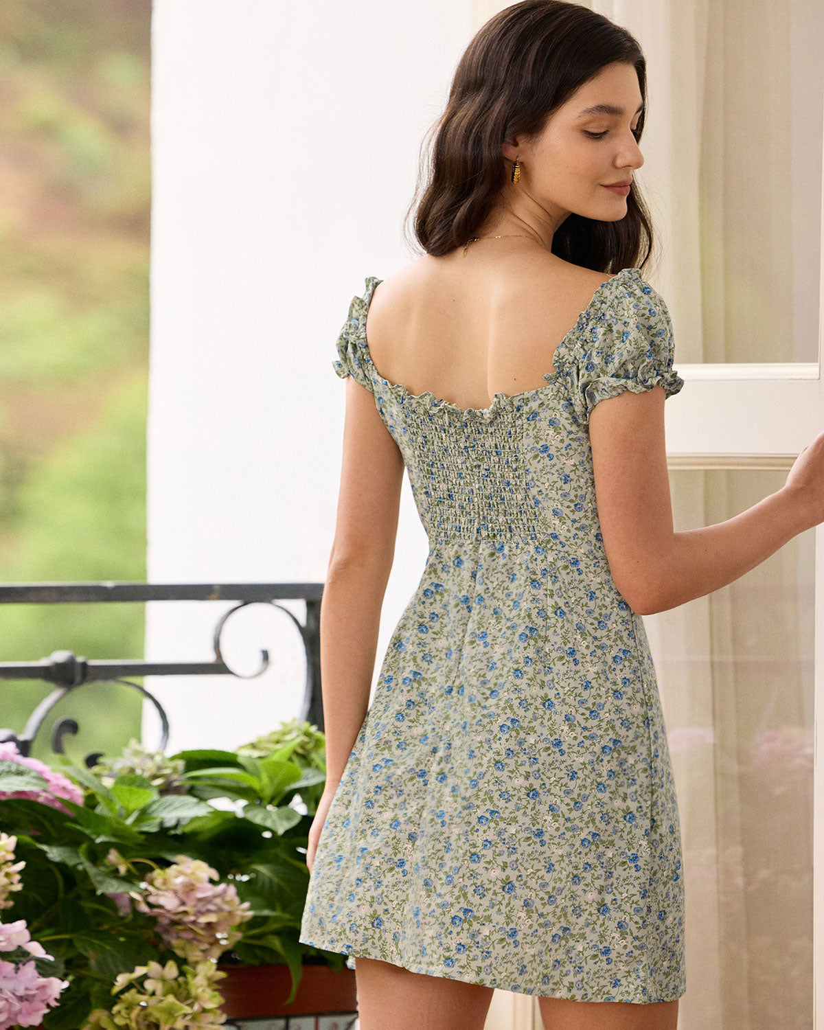 Sueña Fırfırlı Kenarı Çiçekli Mini Elbise