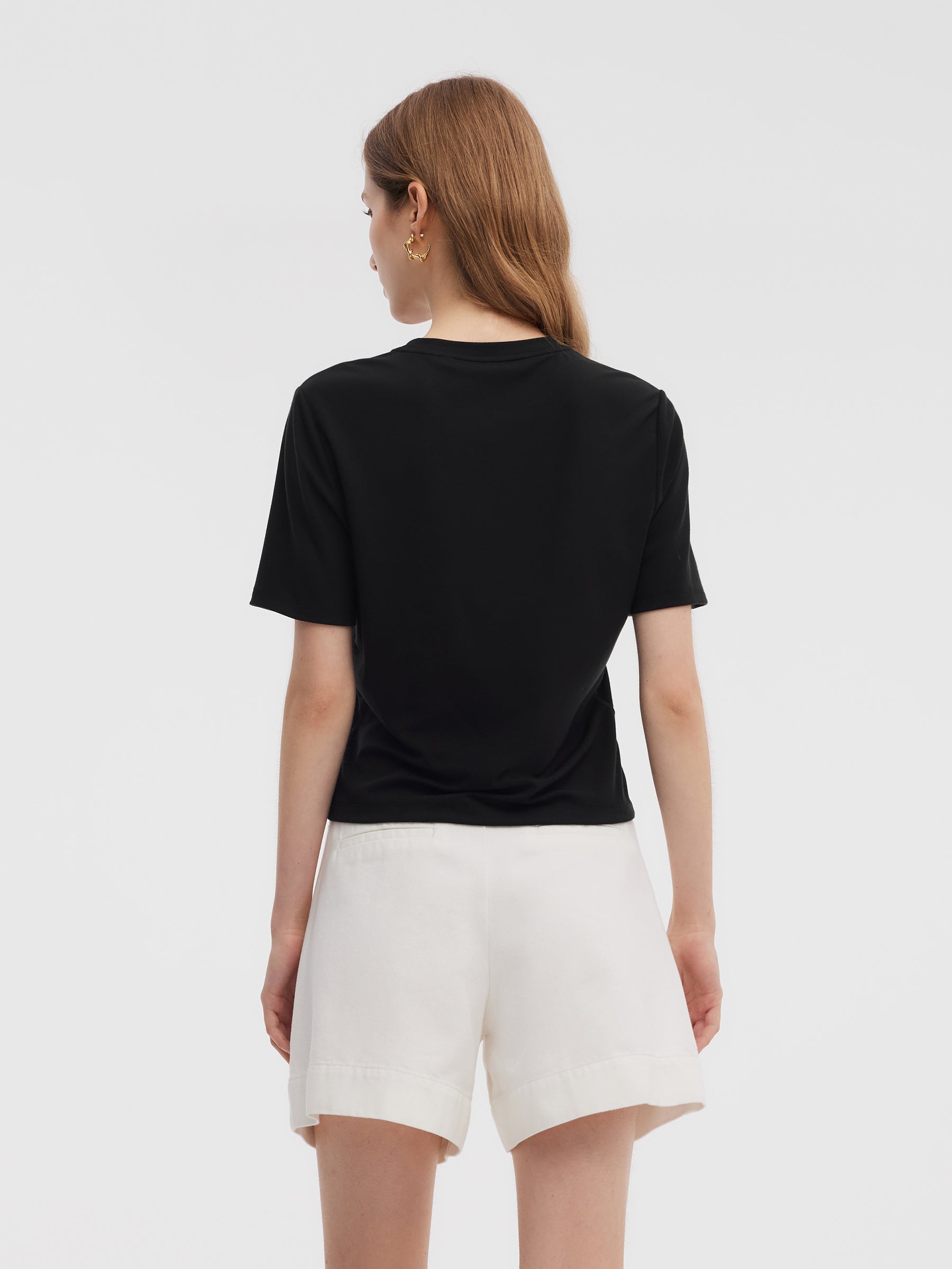Tencel Karışımlı Kelebek Payet İşlemeli Kadın Tişörtü