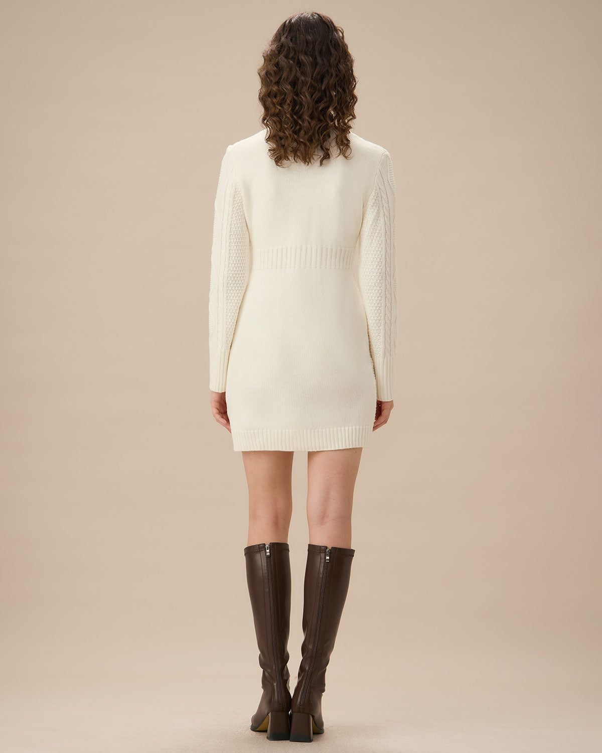 Sueña™ Beyaz Yuvarlak Yaka Bodycon Kazak Elbise