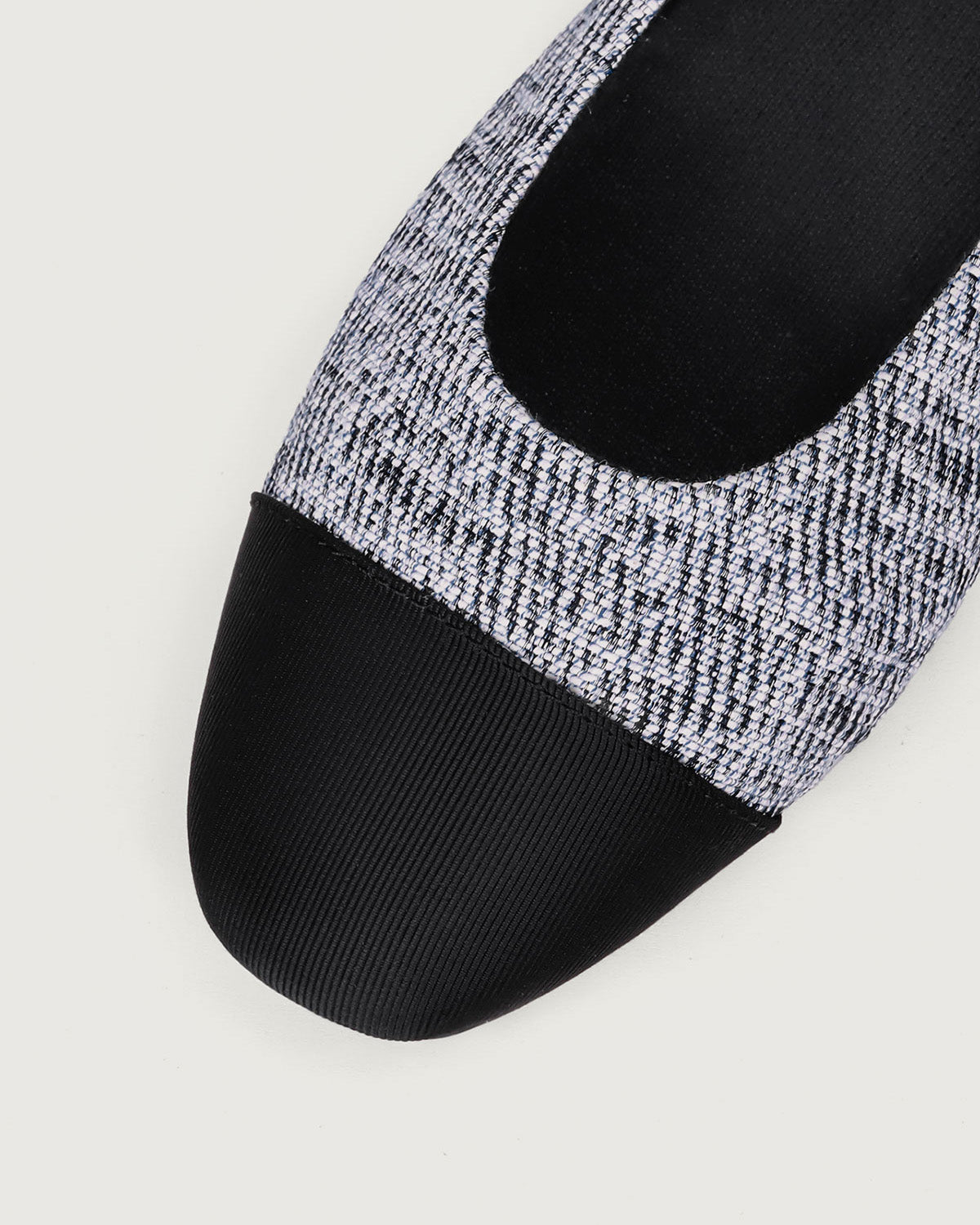 Sueña™ Enfiis Siyah Twill Jakarlı Babet