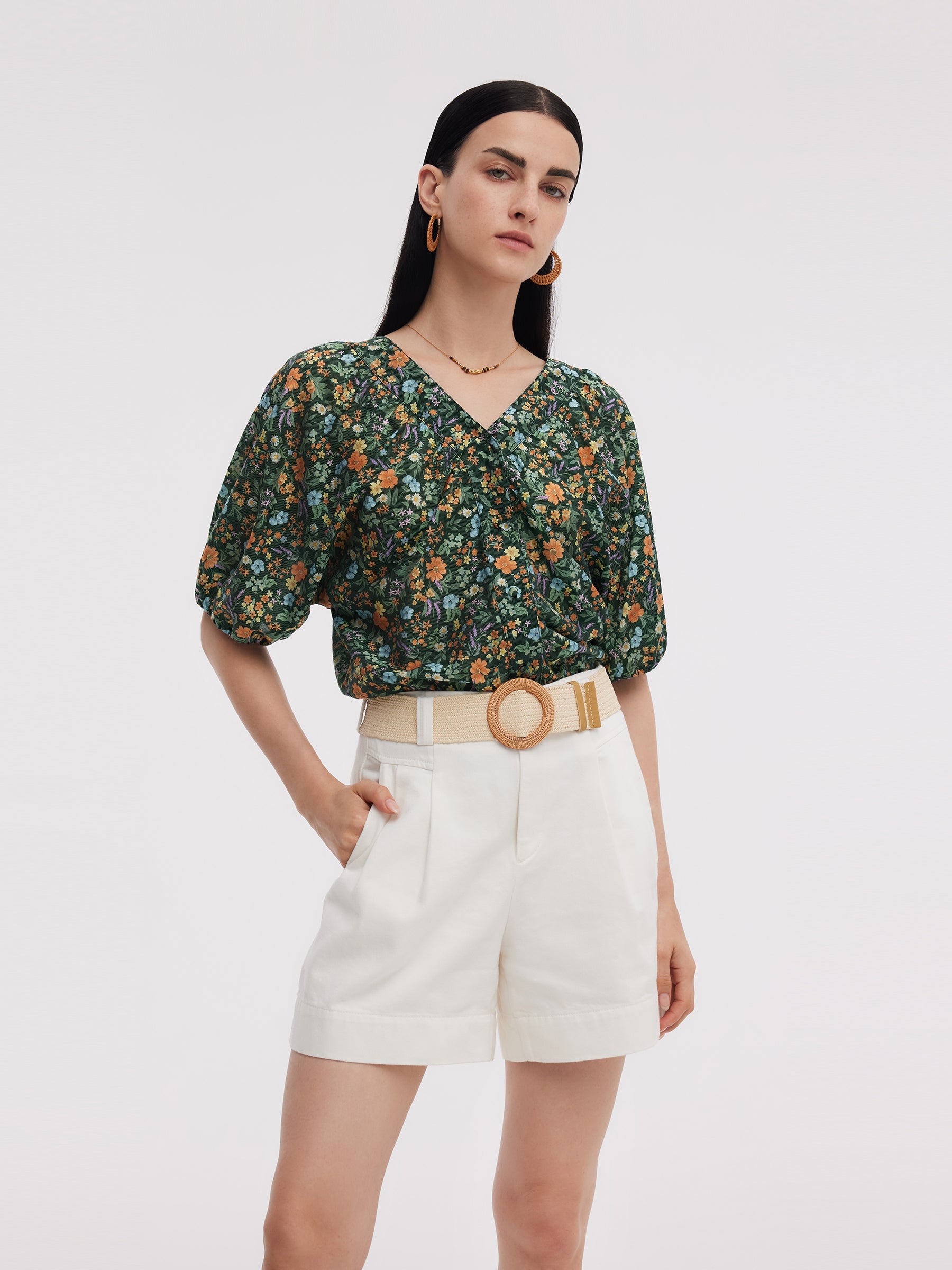 Tencel Karışımlı Çiçek Desenli Kadın V Yaka Bluz