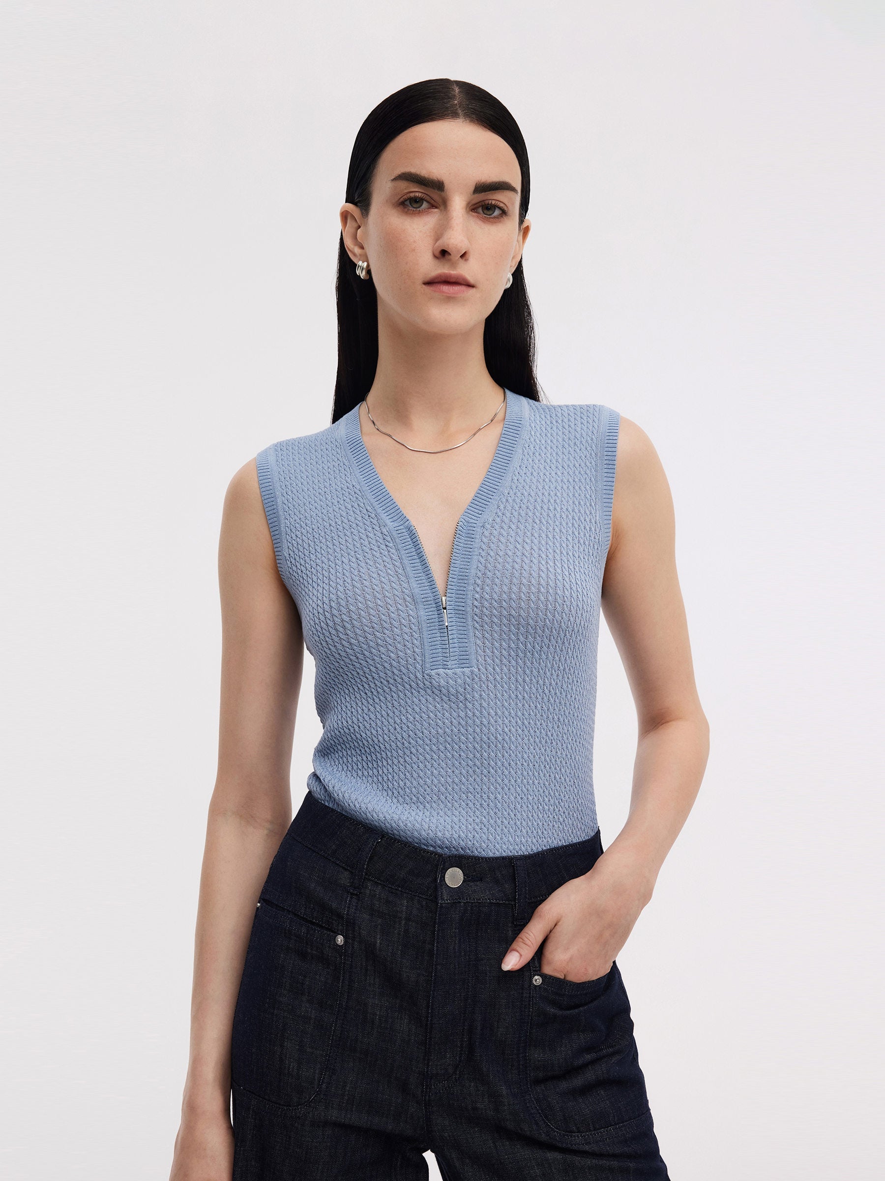 Tencel Karışımlı Yarım Fermuarlı Kadın V Yaka Örgü Atlet