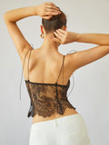 Omuzları Bağlamalı Çiçekli Dantelli Crop