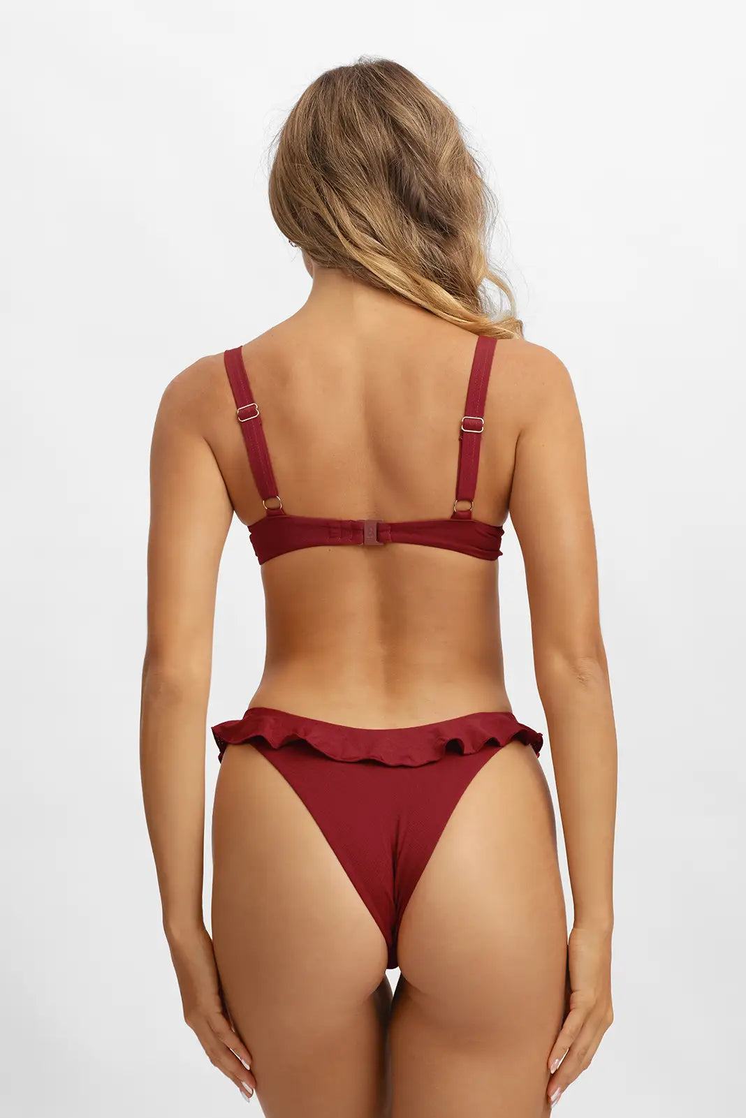 Sueña™ Makayla Fırfırlı Destekli Bikini Üstü / Kiraz Şarabı Noktalı