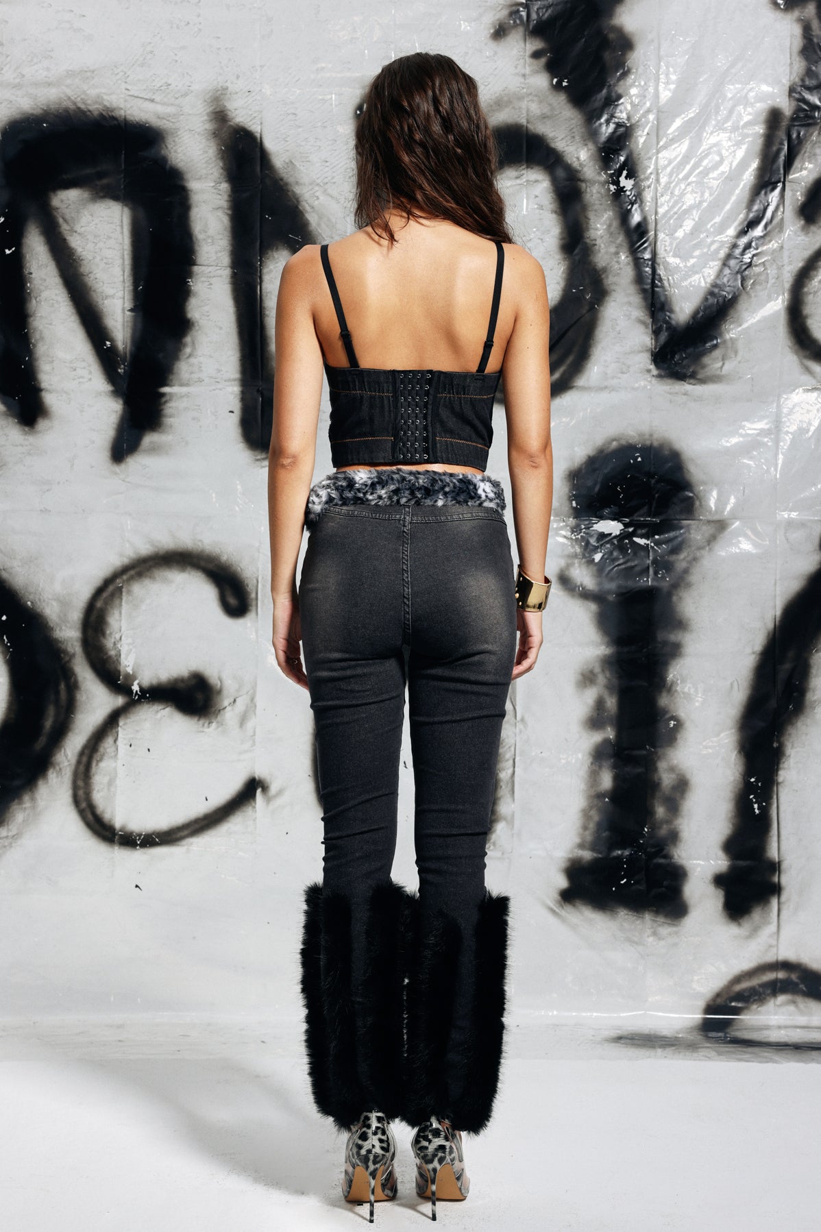 Gwyneth Kelebek Zımbalı Denim Üst