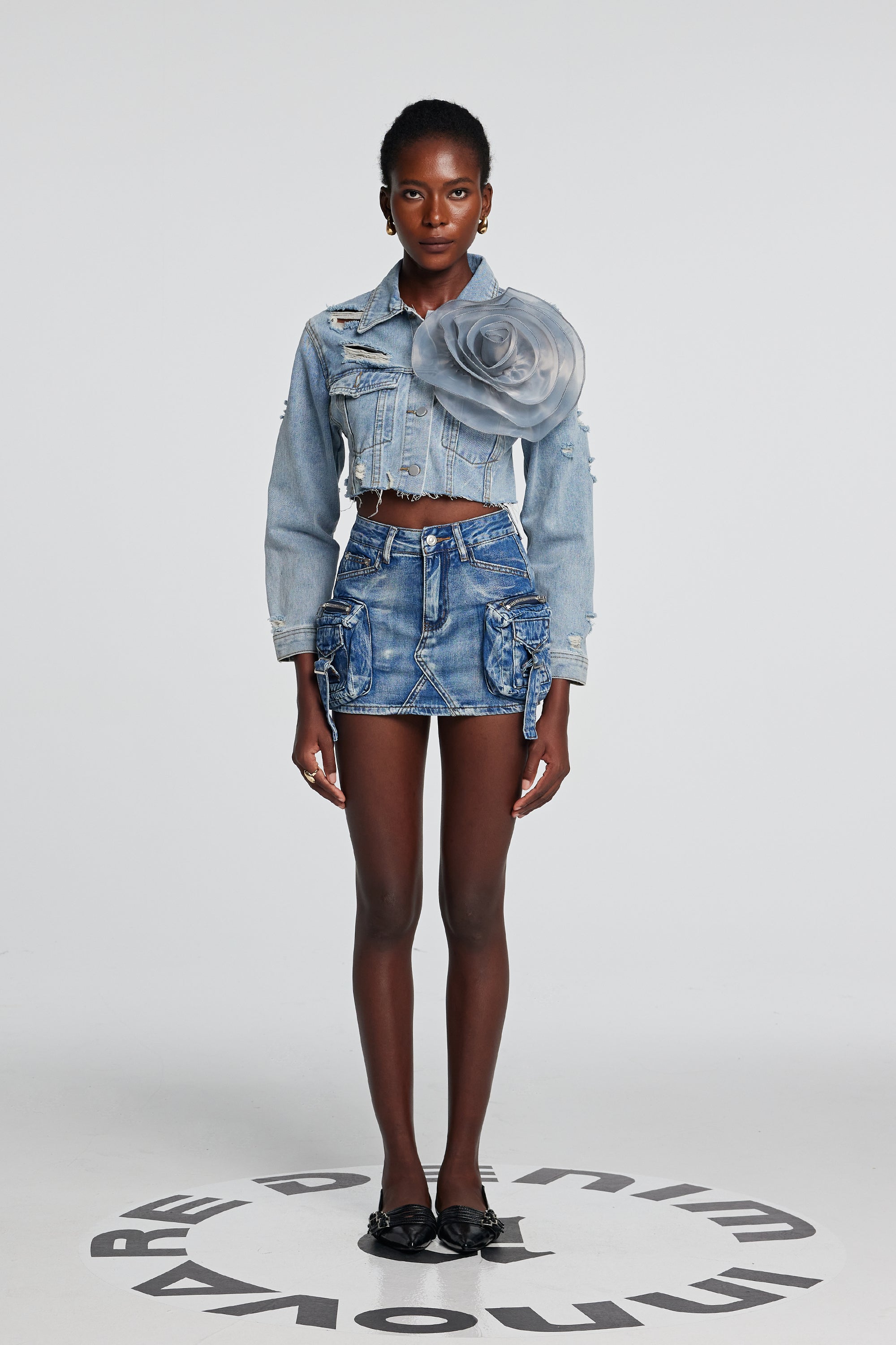 Johanna Yırtık Çiçek Mavi Denim Ceket
