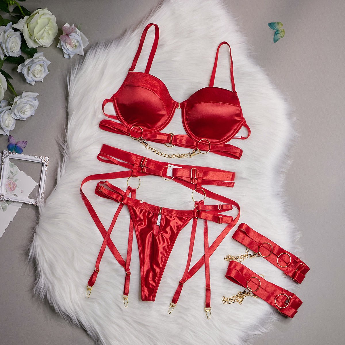 Sueña™ 4 Parça Lingerie Takımı + Bacak Halkaları / INTIME - Kırmızı