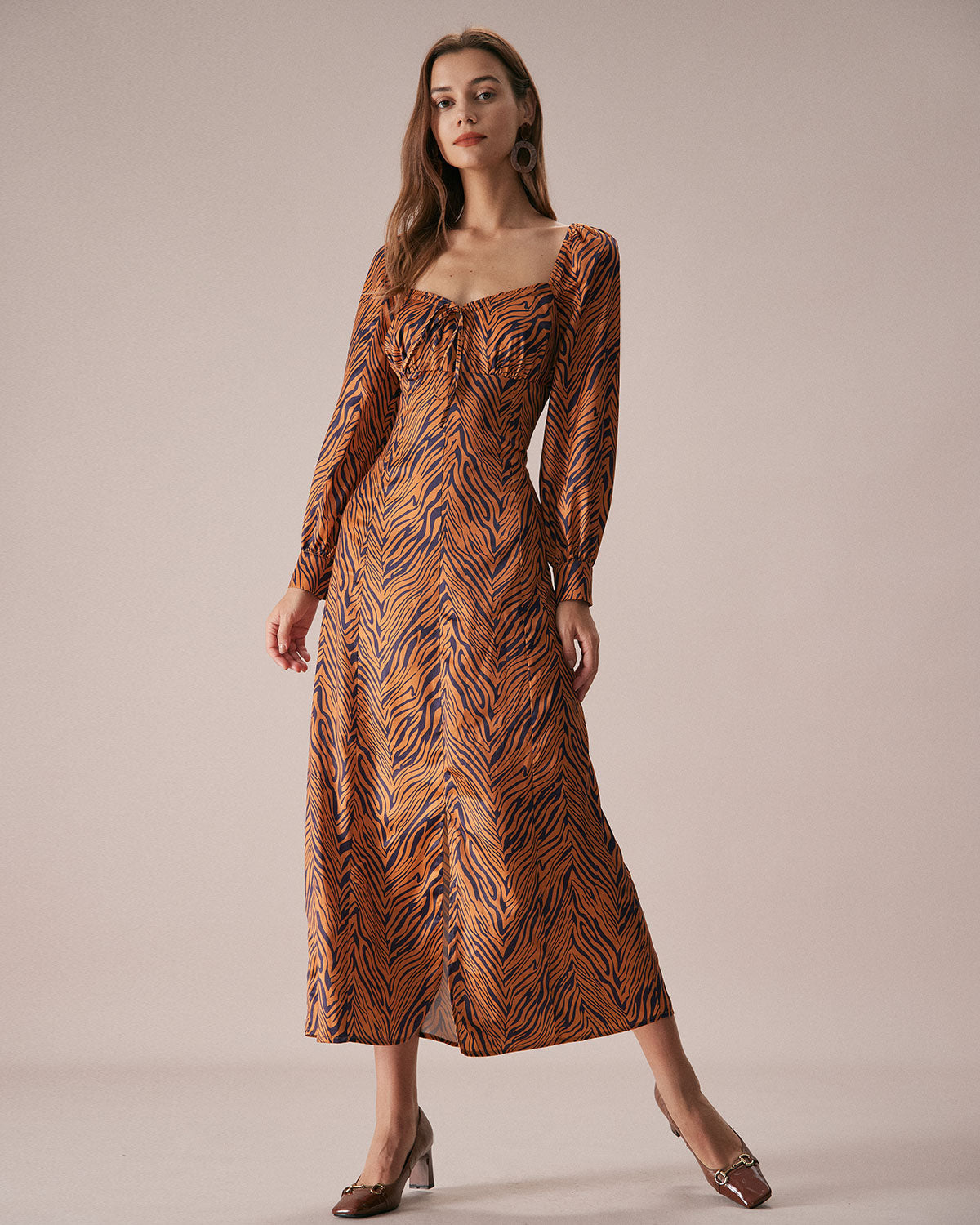 Sueña™ Kahverengi Kalp Yaka Zebra Maxi Elbise
