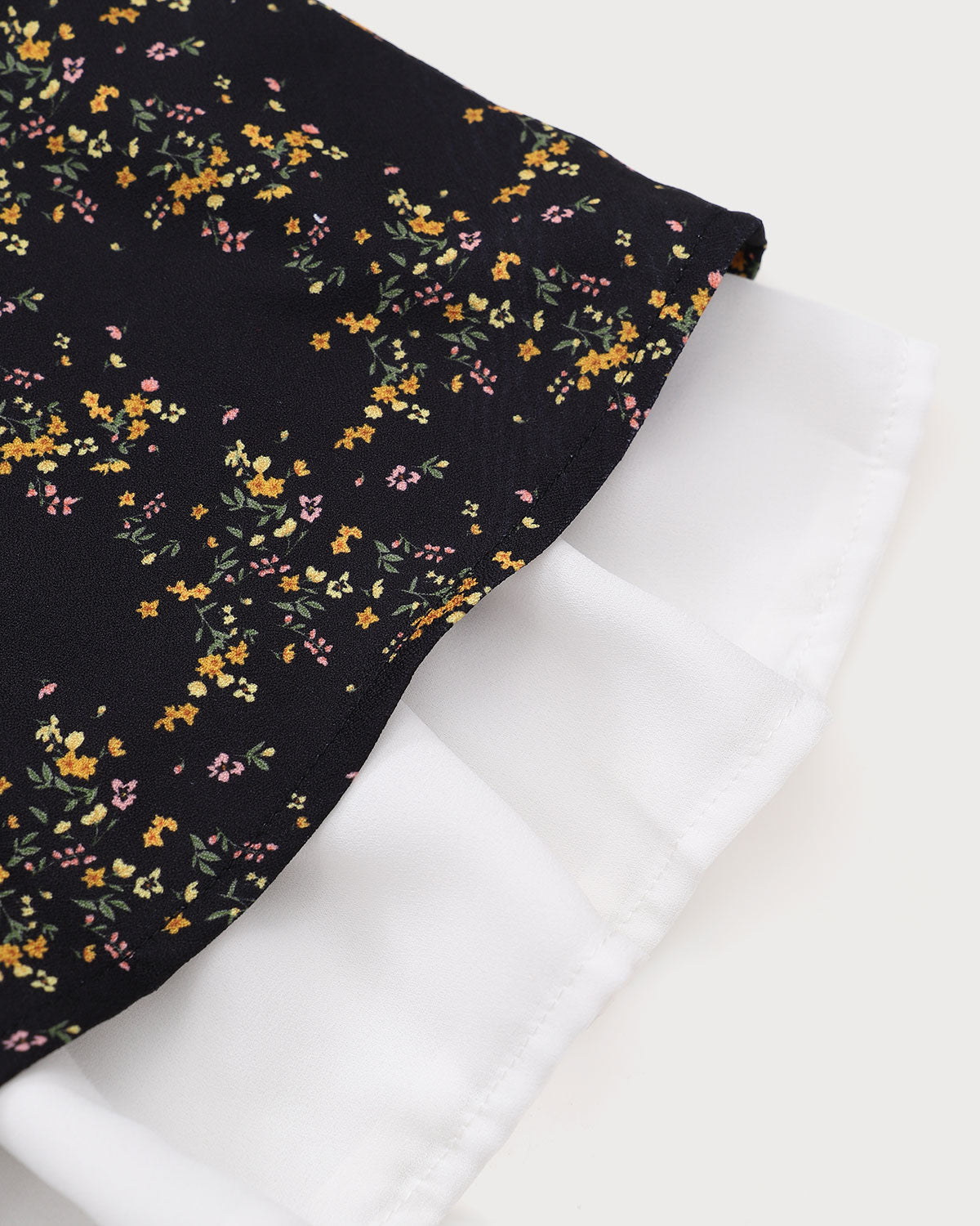 Sueña™ Siyah Kontrast Kolları Kabarık Mini Elbise