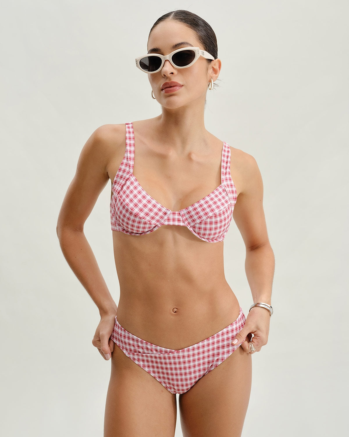 Sueña™ Kırmızı Kareli Balenli Bikini Takımı