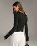 Siyah Kare Yaka Düğmeli İnce Tişört