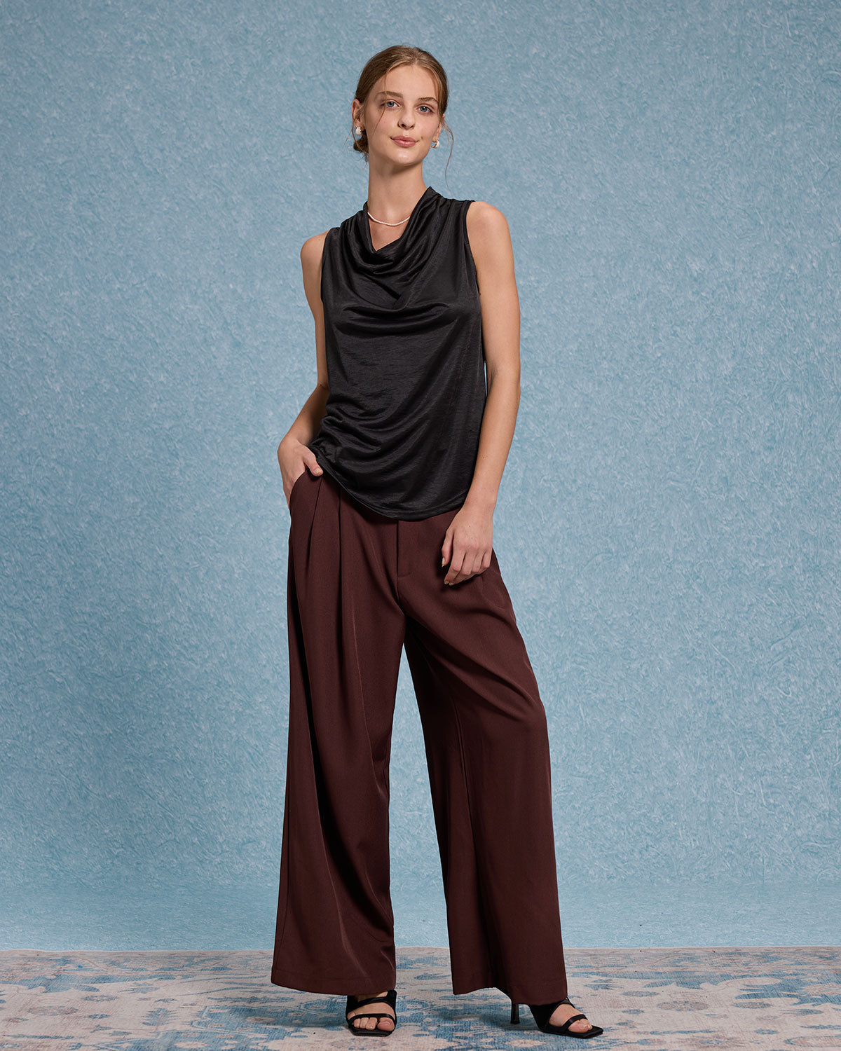 Sueña™ Siyah Kapşonlu Yakalı Tank Top