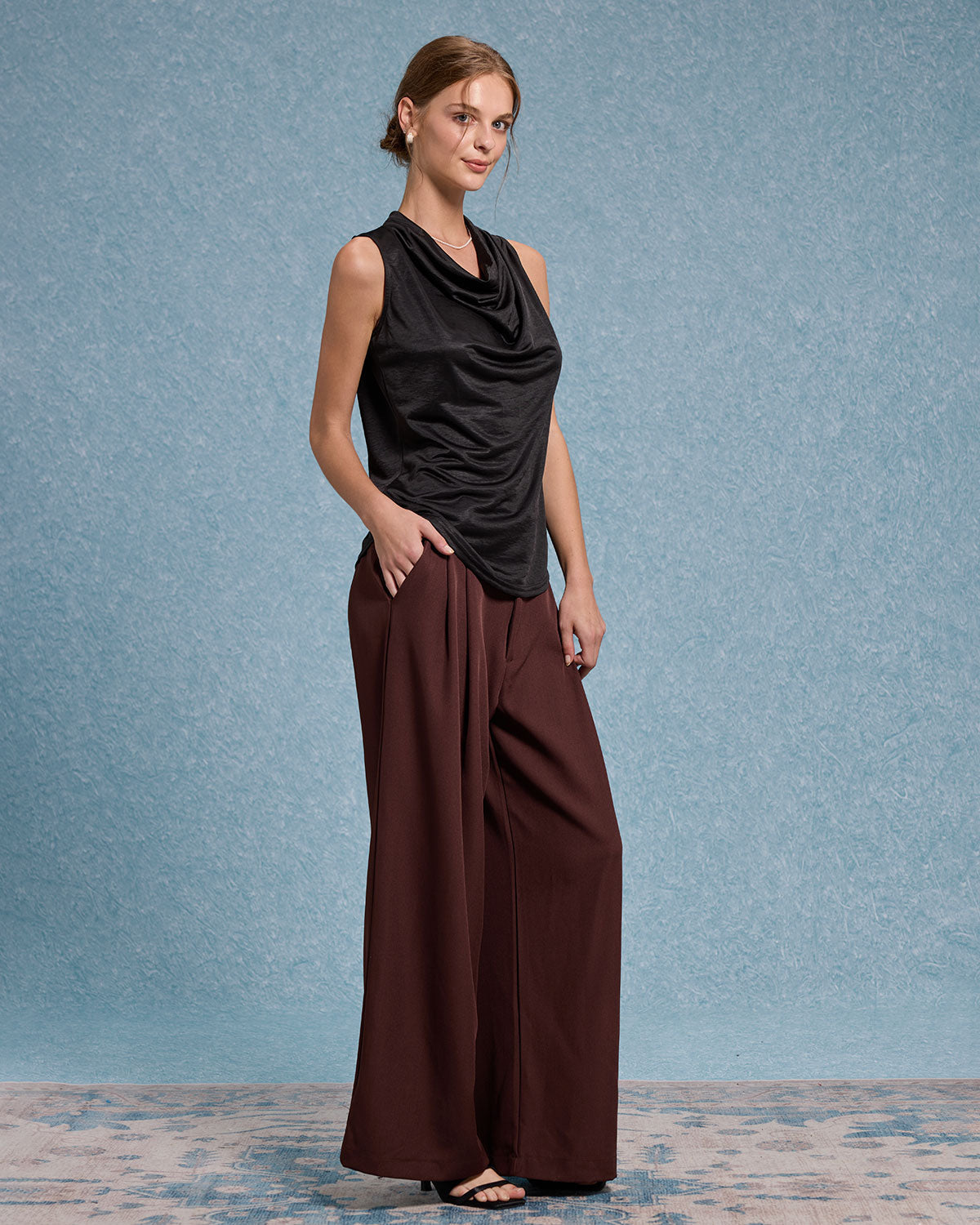 Sueña™ Siyah Kapşonlu Yakalı Tank Top