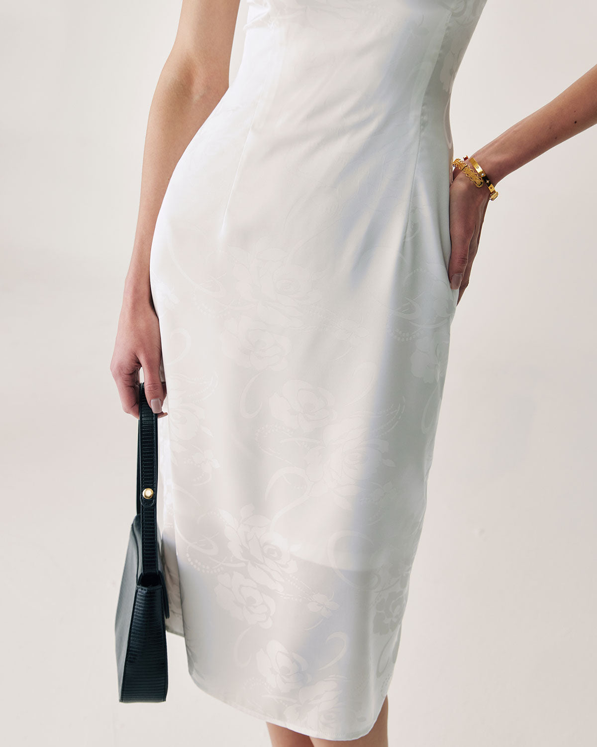 Sueña™ Beyaz Boncuklu Askılı Slip Midi Elbise