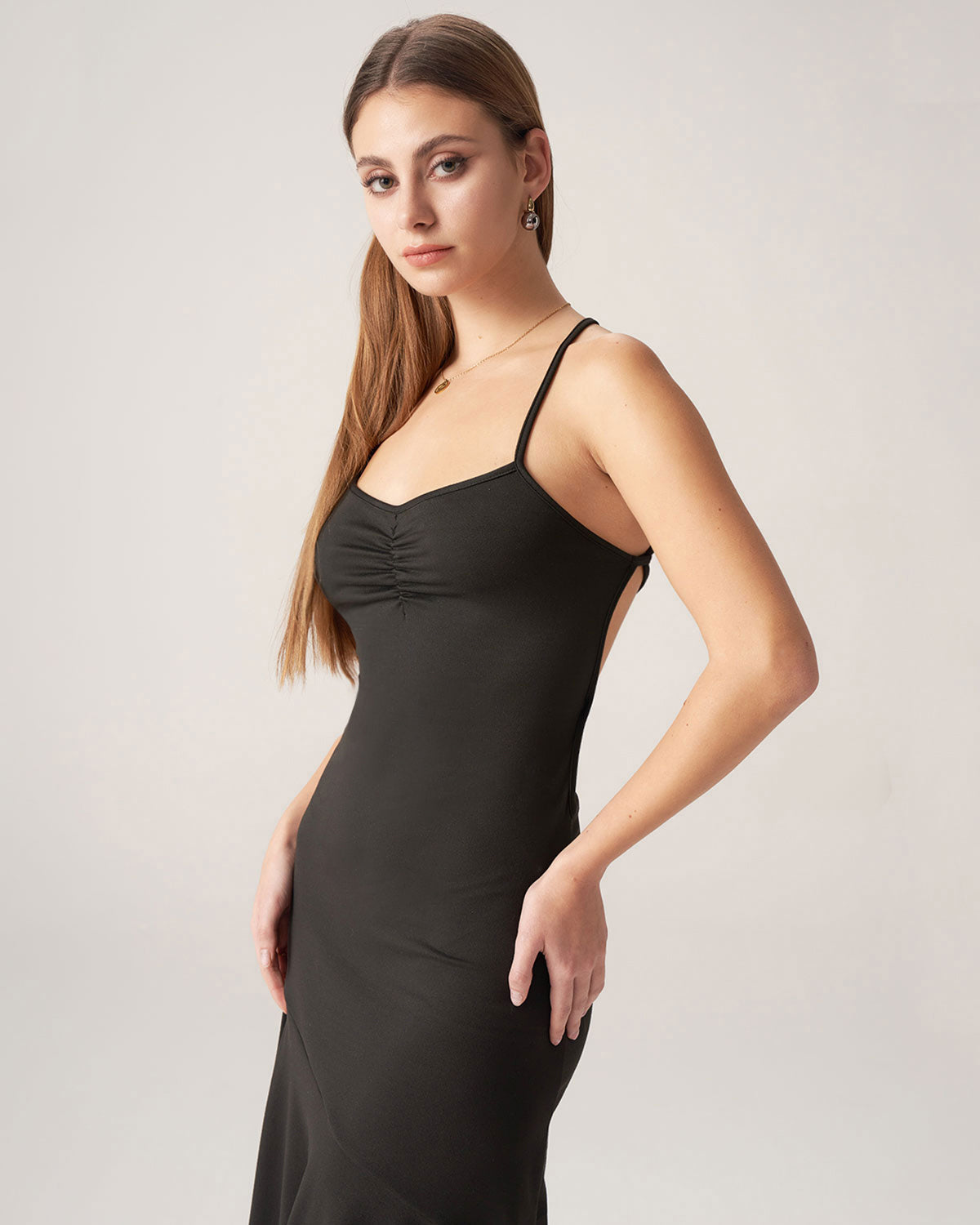 Sueña™ Bettydress-Siyah Fırfırlı Sırtı Açık Midi Elbise