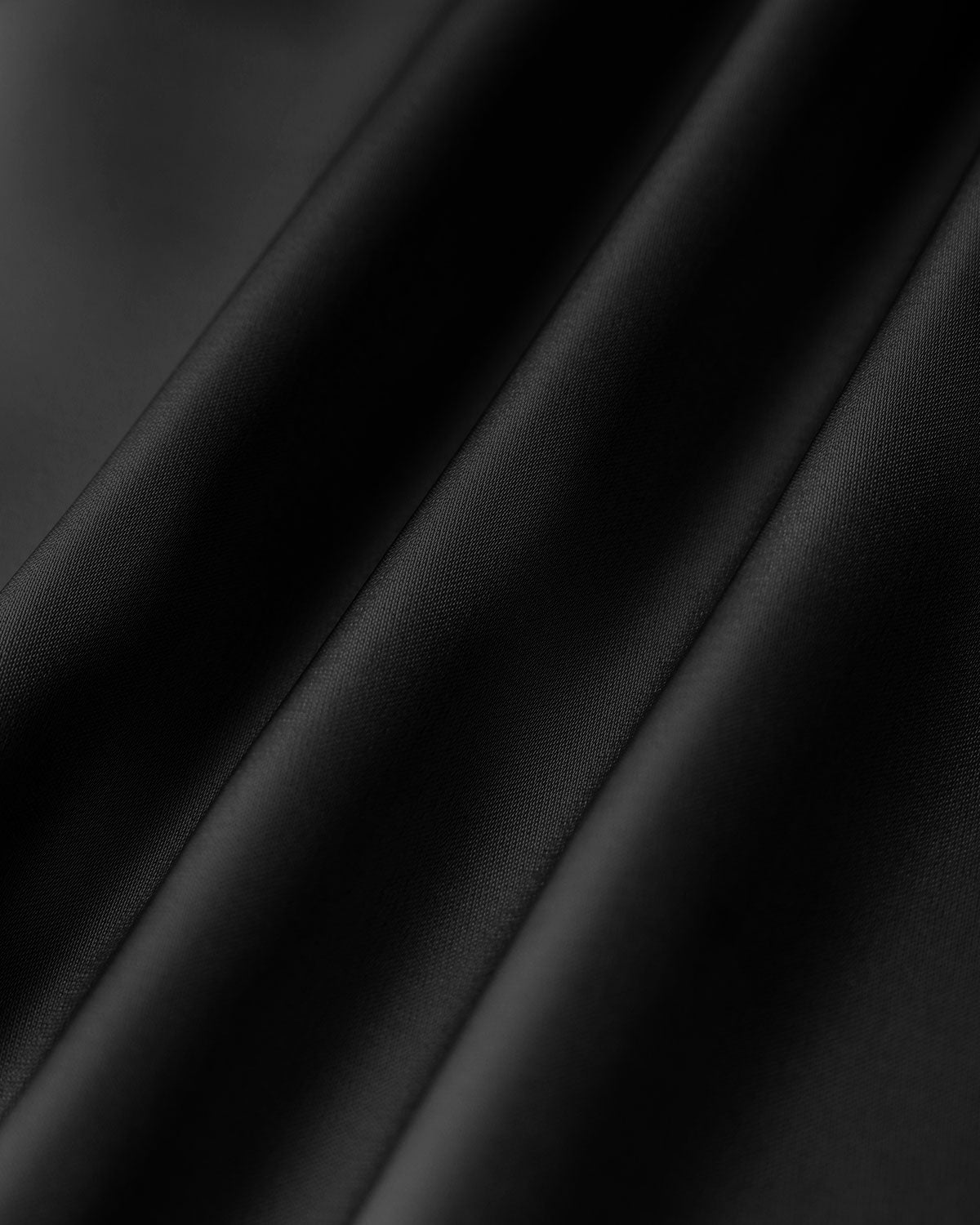 Sueña™ Siyah Volanlı Kare Yaka Slip Midi Elbise
