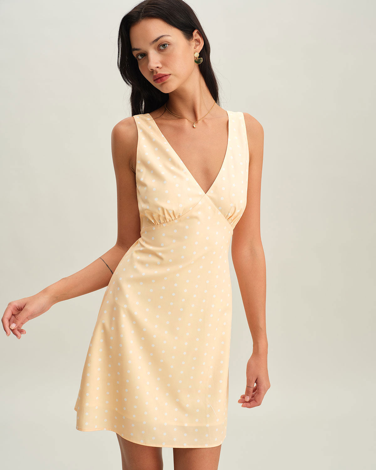 Sueña™ Sarı V Yaka Polka Dot Kolsuz Mini Elbise